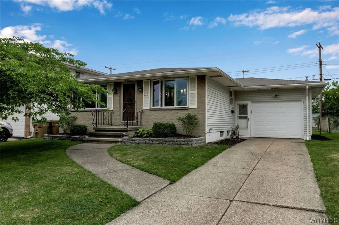 125 Vern Lane, Cheektowaga, NY 14227 - Image 2