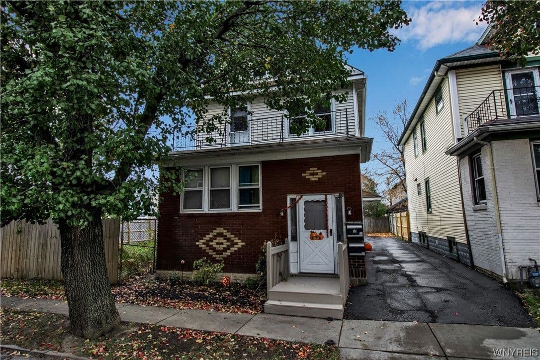 17 Blum Avenue, Buffalo, NY 14216 - Image 2