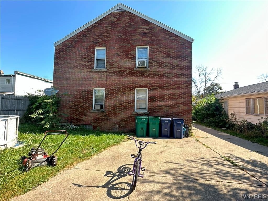 1208 13th Street, Niagara Falls, NY 14301 - Image 2