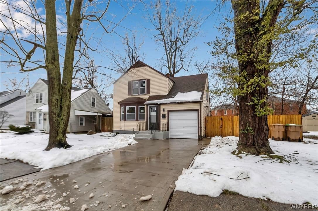 52 Roswell Road, Cheektowaga, NY 14215 - Image 2