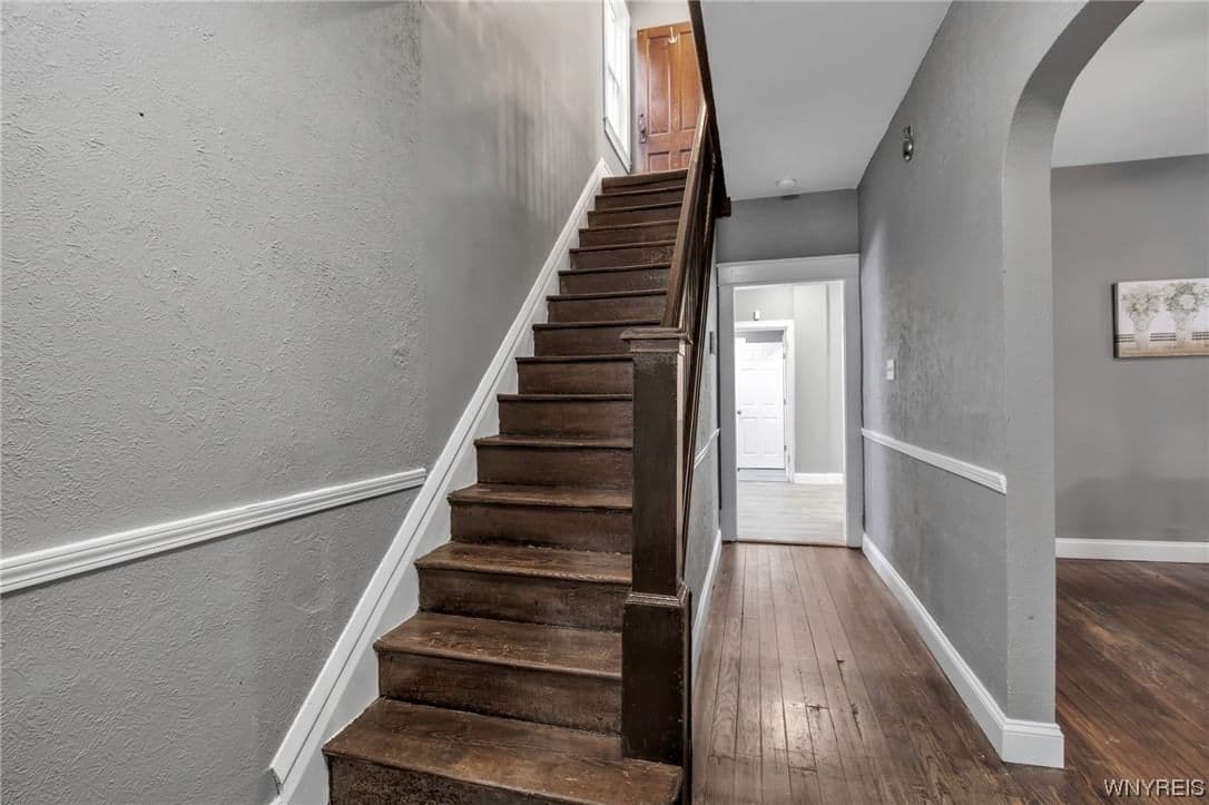 72 Aldrich Place, Buffalo, NY 14220 - Image 2