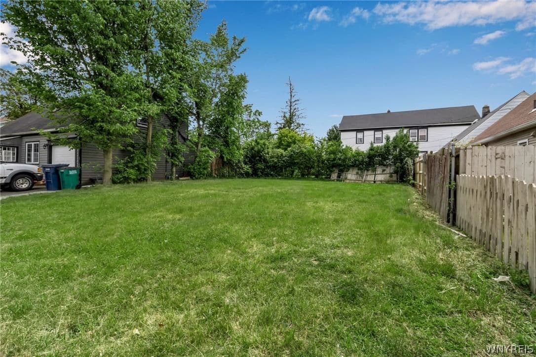 7 Taunton Place, Buffalo, NY 14216 - Image 2