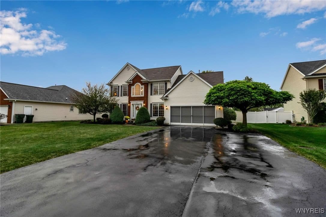 584 Columbia Avenue, Lancaster, NY 14043 - Image 2