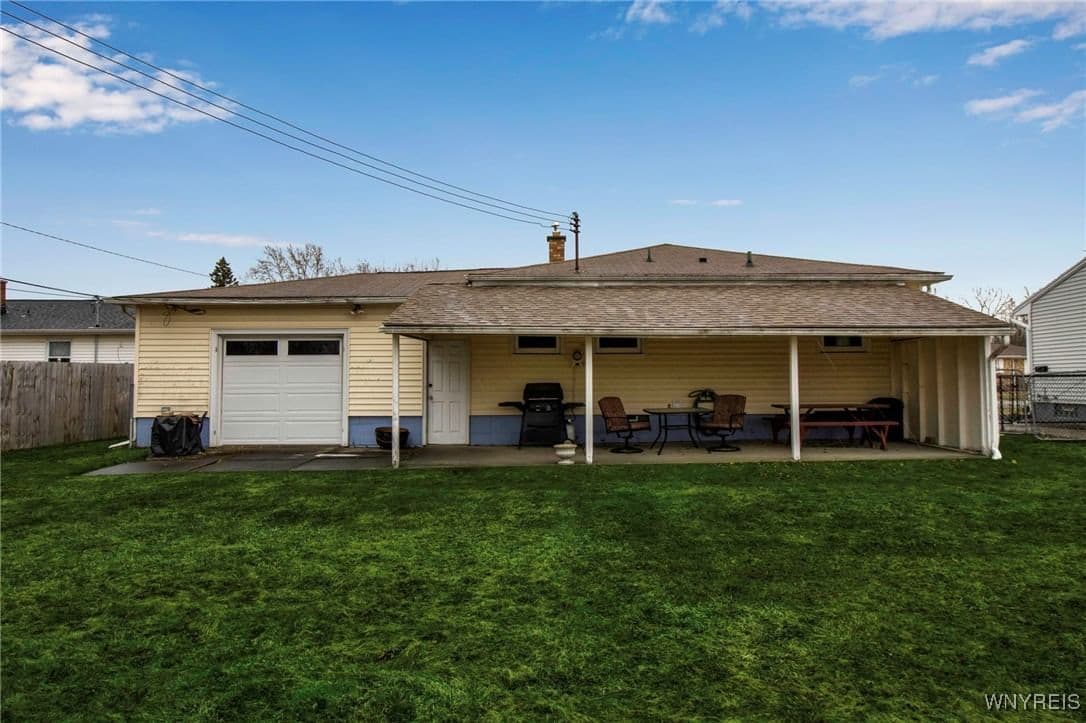 100 Dover Drive, West Seneca, NY 14224 - Image 2