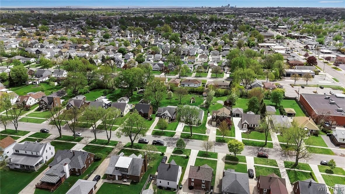 140 Westchester Boulevard, Tonawanda, NY 14217 - Image 2