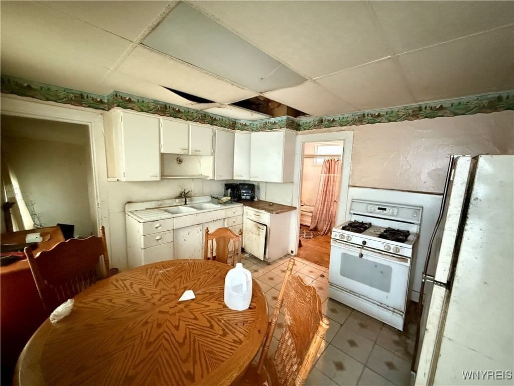 114 19th Street, Buffalo, NY 14213 - Image 2