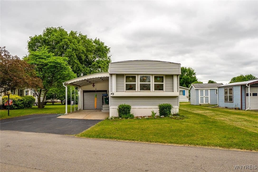 49 Lorraine Place, West Seneca, NY 14224 - Image 2