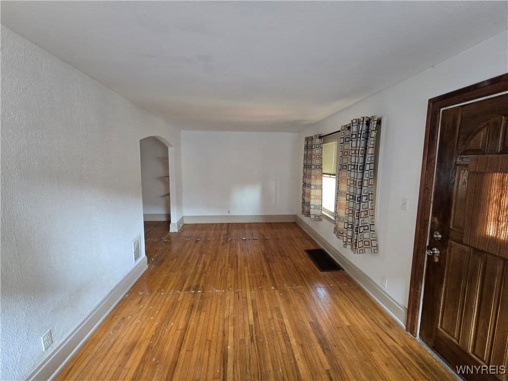 121 Millicent Avenue, Buffalo, NY 14215 - Image 2