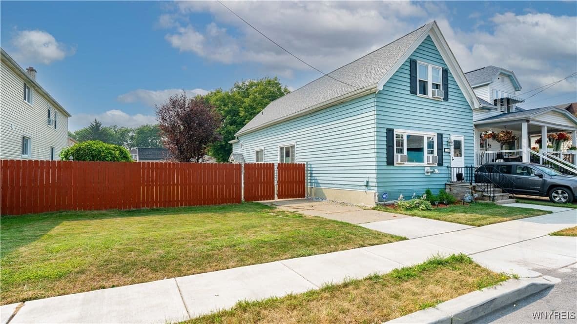 30 Olcott Place, Cheektowaga, NY 14225 - Image 2