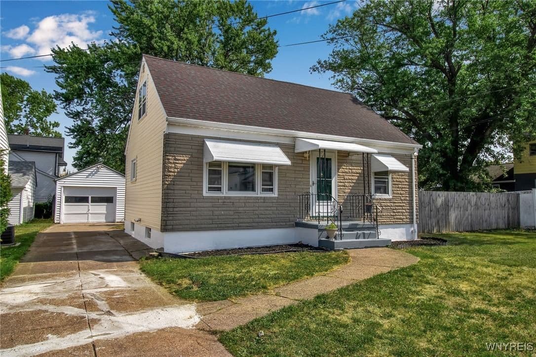 361 Roesch Avenue, Buffalo, NY 14207 - Image 2