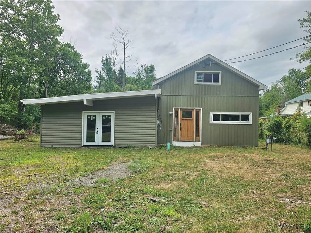 Property 429 Dawn Avenue, Evans, NY 14006