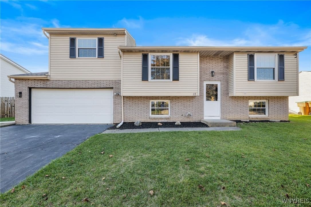 12 Thornwood Drive, Cheektowaga, NY 14227 - Image 2