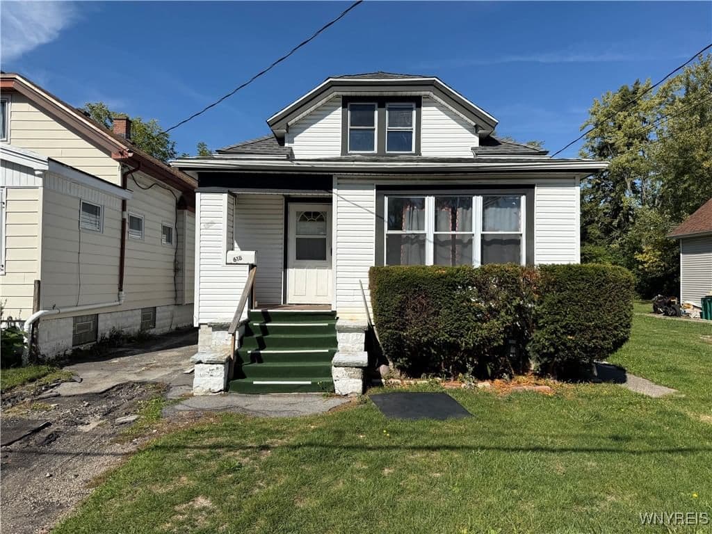 618 Lasalle Avenue, Buffalo, NY 14215 - Image 2