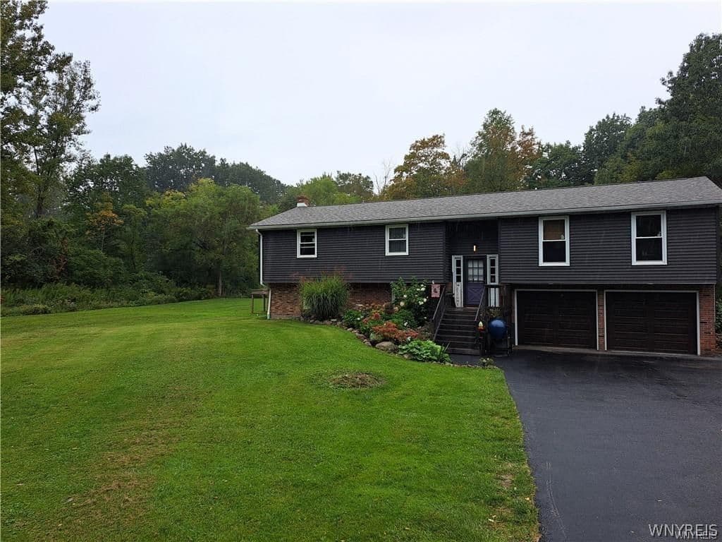 170 Creek Road, Elma, NY 14052 - Image 1