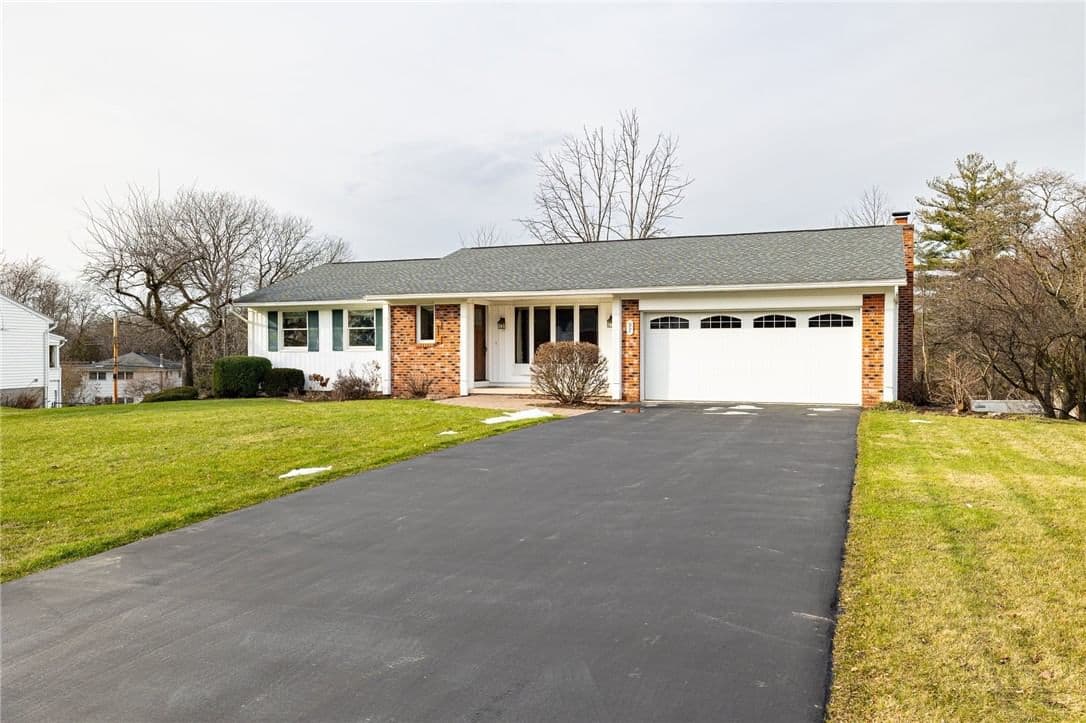 97 Tumbleweed Drive, Henrietta, NY 14534 - Image 2