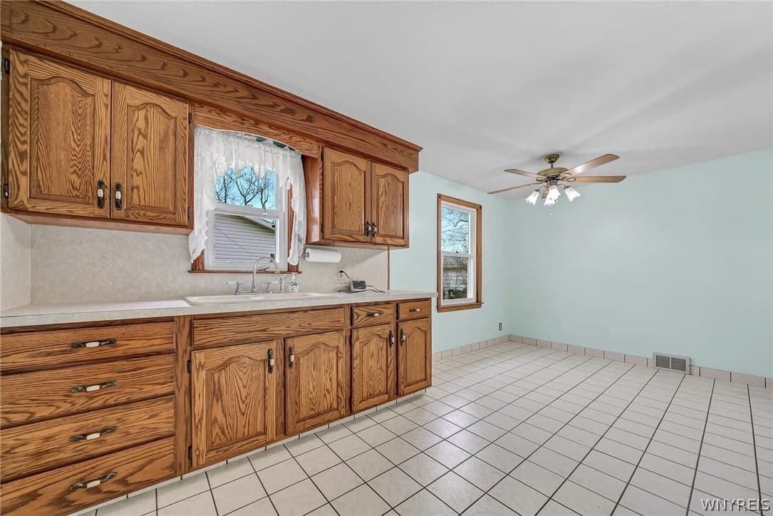 435 Mcconkey Drive, Tonawanda-Town, NY 14223 - Image 2