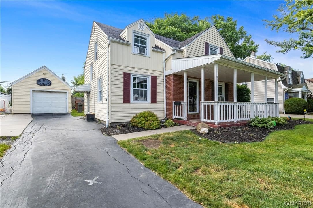 105 Kettering Drive, Tonawanda-Town, NY 14223 - Image 2