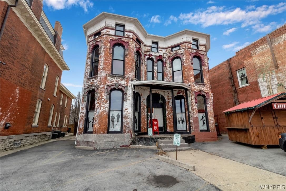 884 Main Street, Buffalo, NY 14202 - Image 2