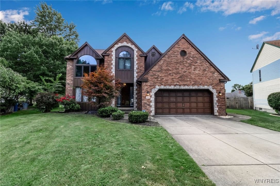 57 Hunters , Amherst, NY 14068 - Image 2