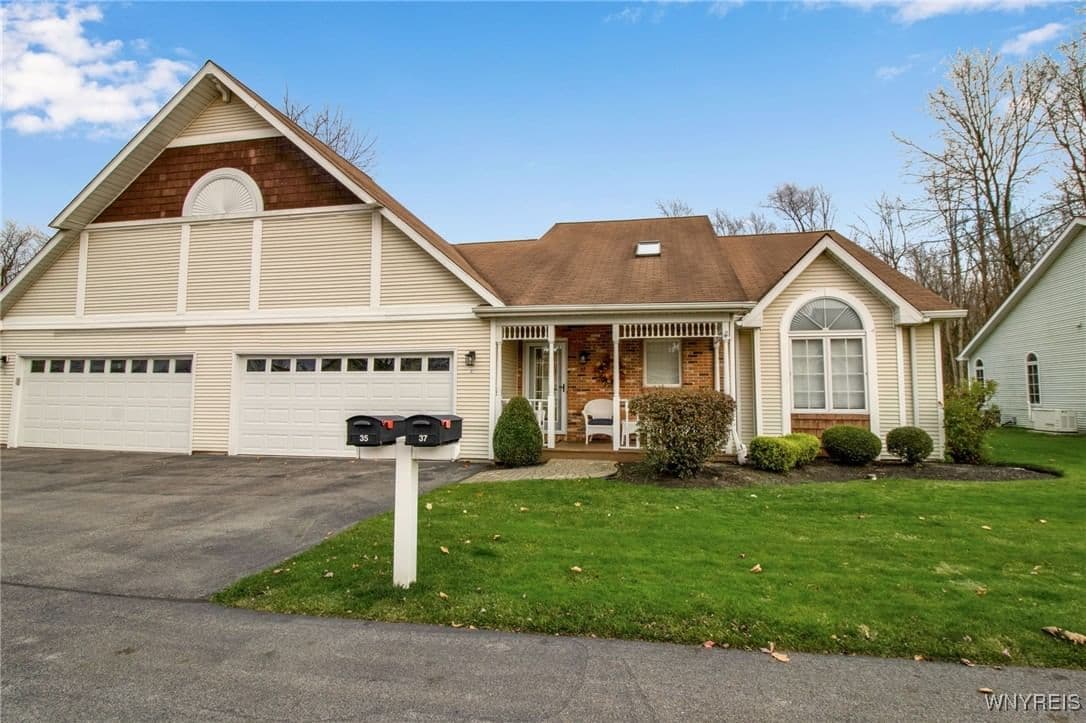 37 Spicebush Lane, Amherst, NY 14221 - Image 2