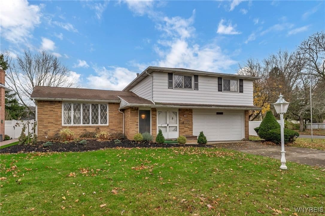 109 Robin Hill Drive, Amherst, NY 14221 - Image 2