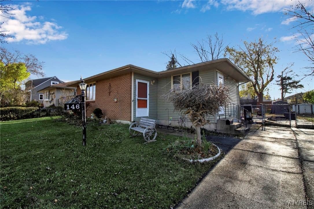 146 Phyllis Drive, West Seneca, NY 14224 - Image 2