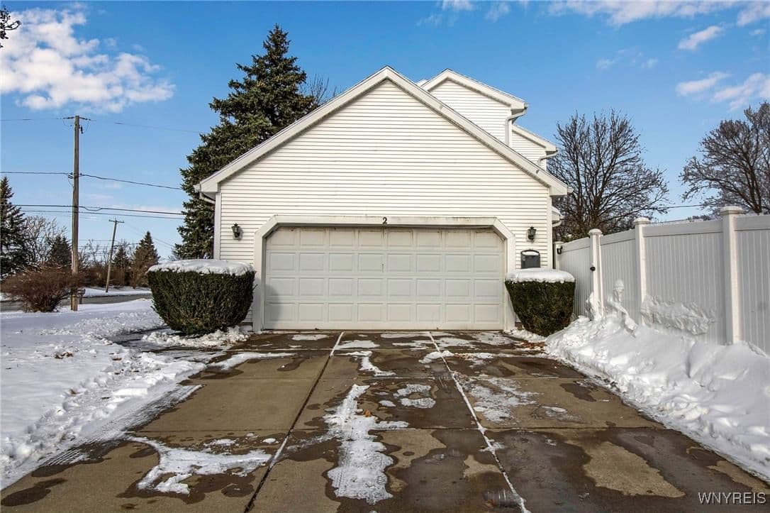 2 Sunshine Drive, Amherst, NY 14228 - Image 2