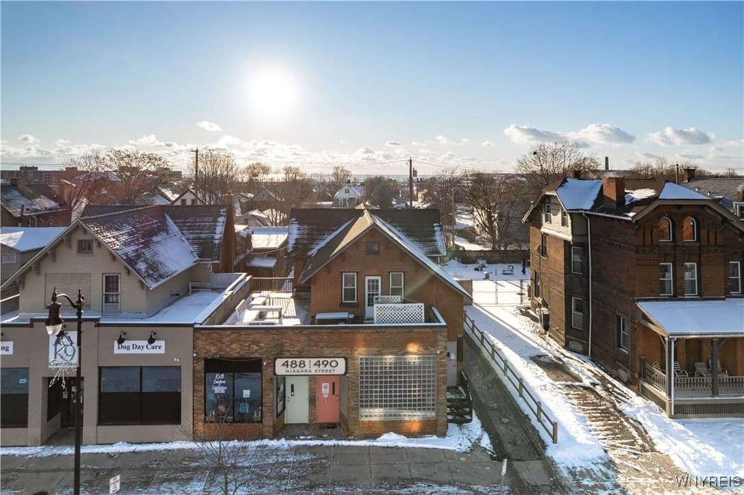 490 Niagara Street, Buffalo, NY 14201 - Image 1